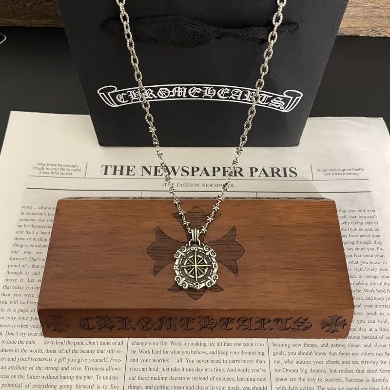 Ch**me He**ts necklaces